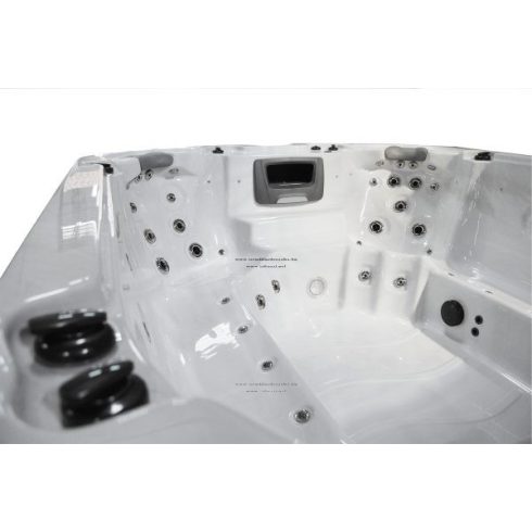 Allseas Spa Infinity 830 Classic 297 x 240 x 97 cm