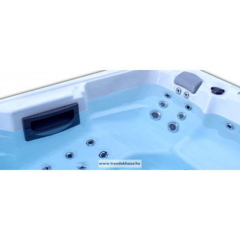 Madagascar Swimspa 385x220x117cm