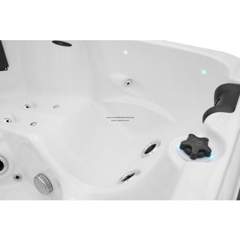 Trendi Arizona Spa 204x204 cm 5 fős