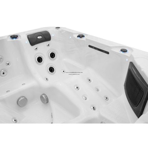 Trendi Arizona Spa 204x204 cm 5 fős